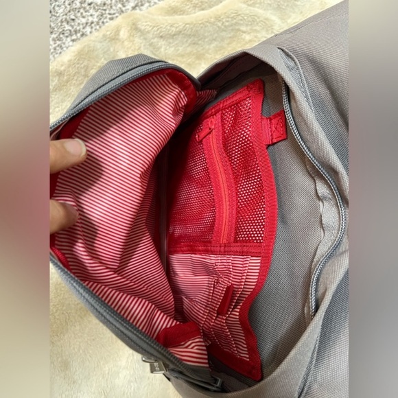 Herschel Supply Co. 22L Pop Quiz Grey/Black Backpack - Picture 12 of 13